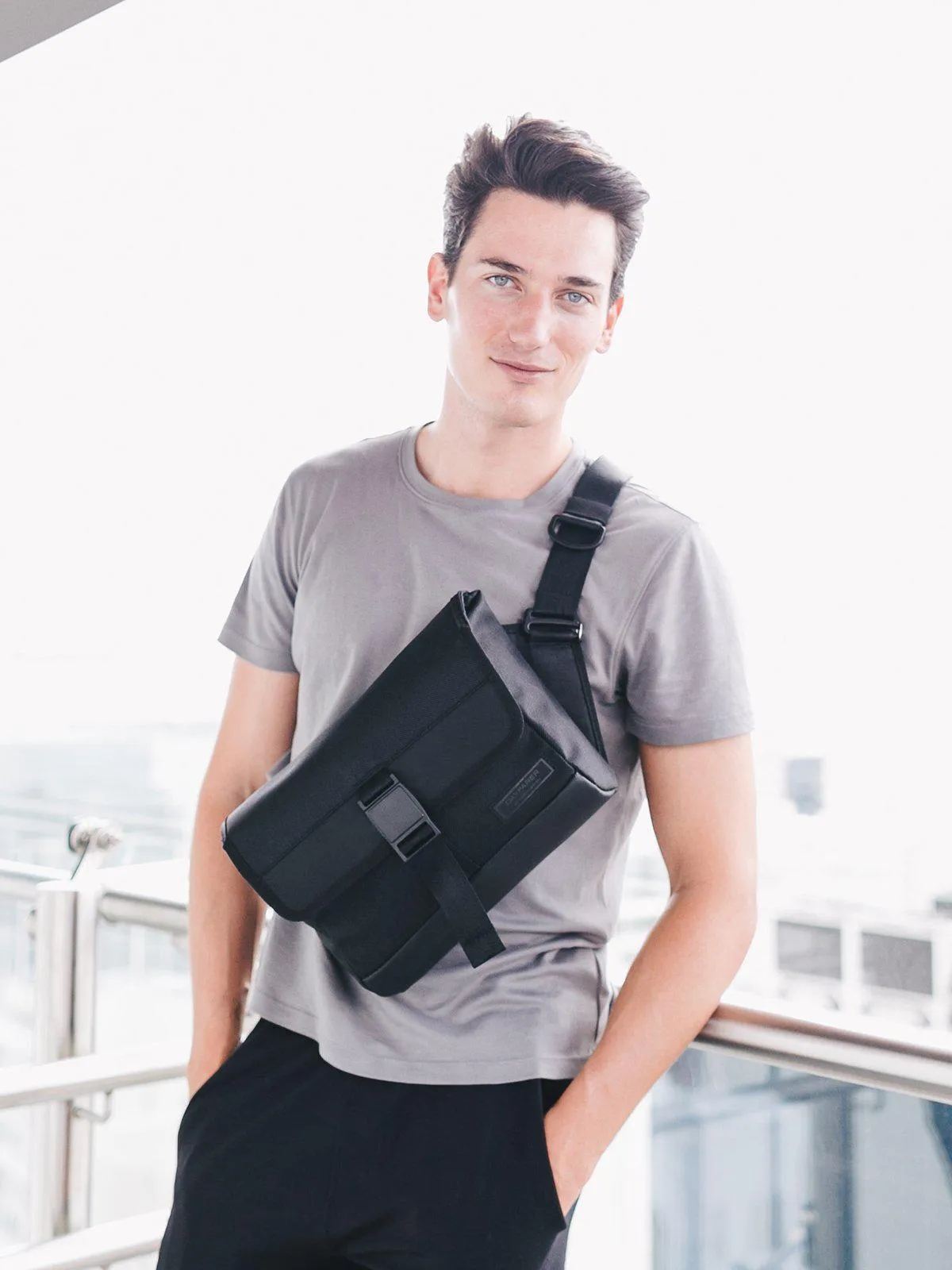Modern Dayfarer DAYFARER Sling Black