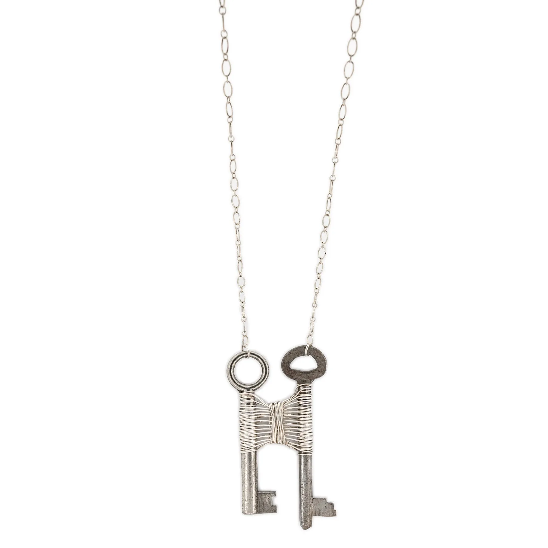 Nikolia - Exoskeleton - Skeleton Key Woven Silver Necklace
