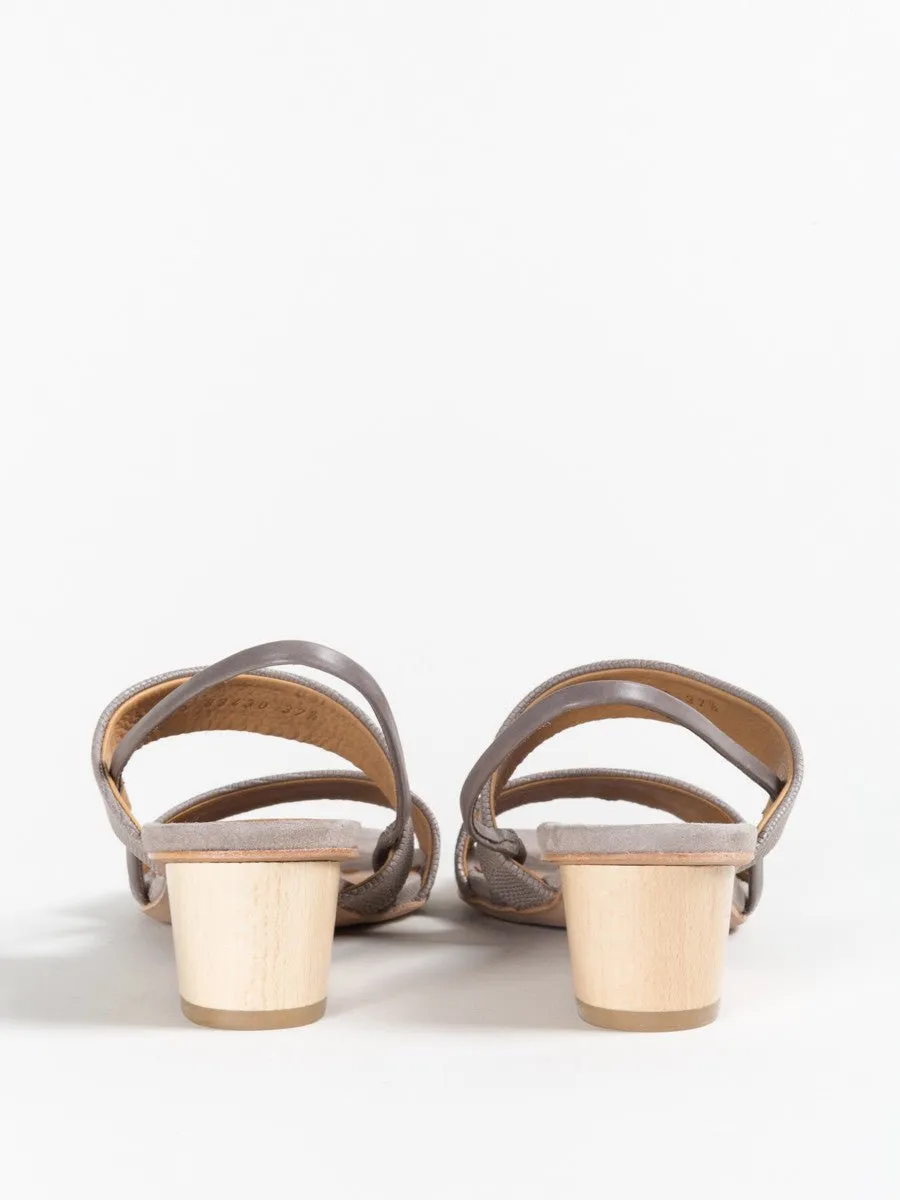onshore sandal