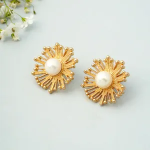 Pearl Centered Gold Studs