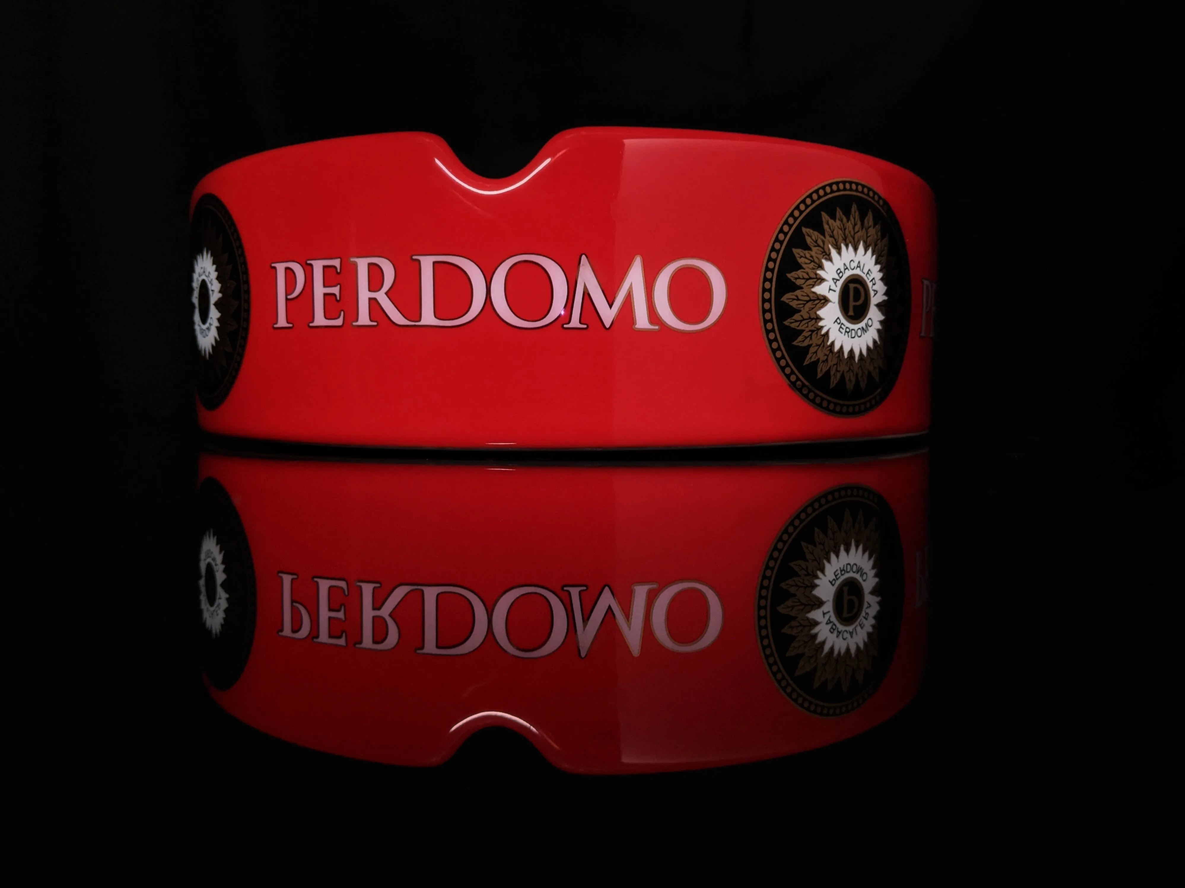 Perdomo Red and Gold  large ceramic ashtray 9" diameter NIB