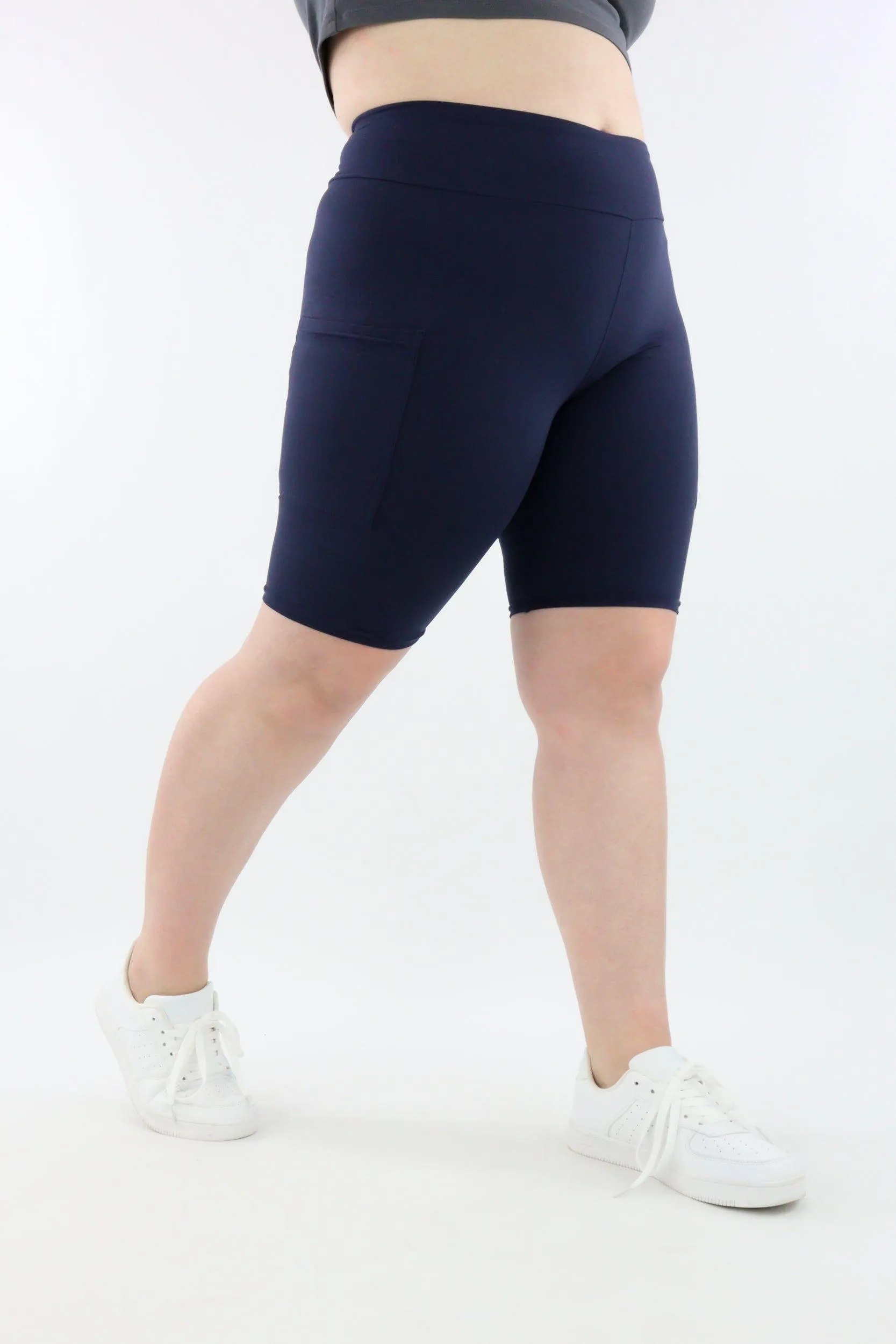 Plain Navy - Casual - Long Shorts - Pockets