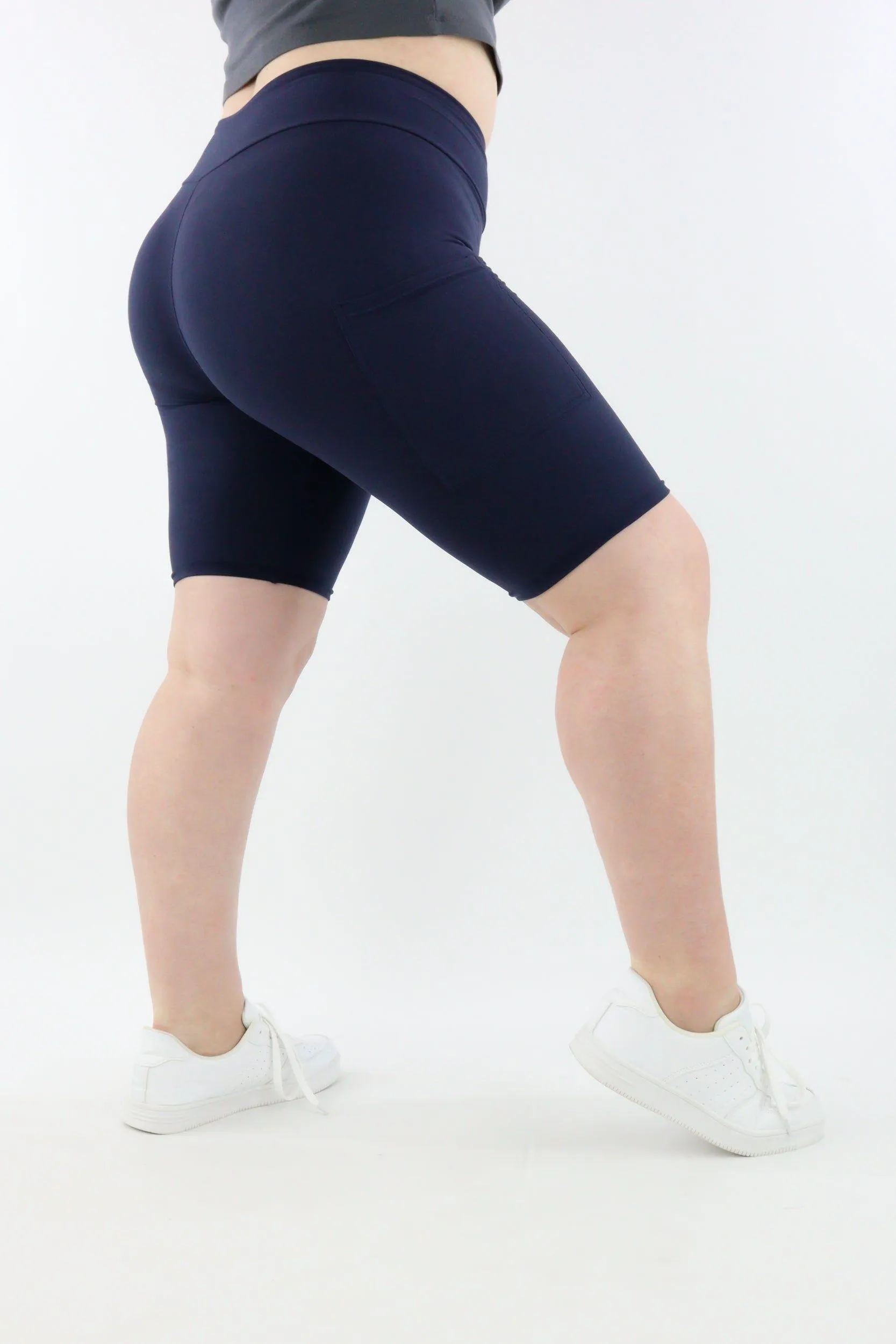 Plain Navy - Casual - Long Shorts - Pockets
