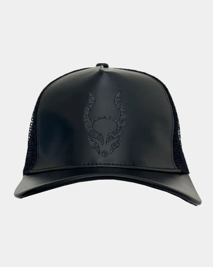 REFLECTIVE LOGO MESH TRUCKER CAP