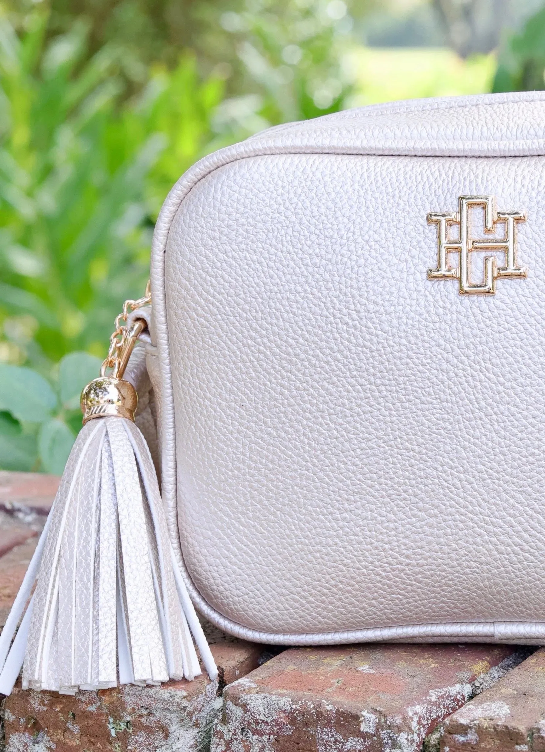 RYLIE CROSSBODY WITH TASSEL-PEARL