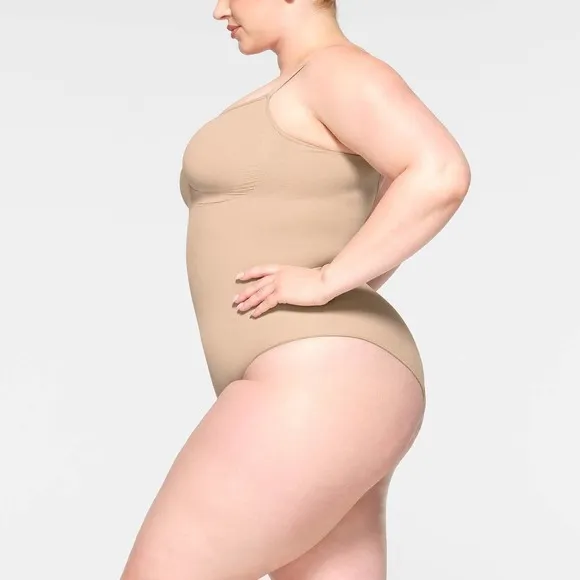 SKIMS Seamless Sculpt Brief Bodysuit