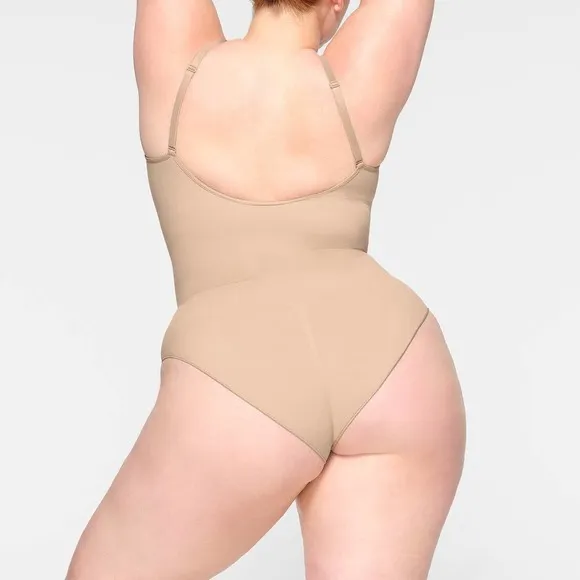 SKIMS Seamless Sculpt Brief Bodysuit