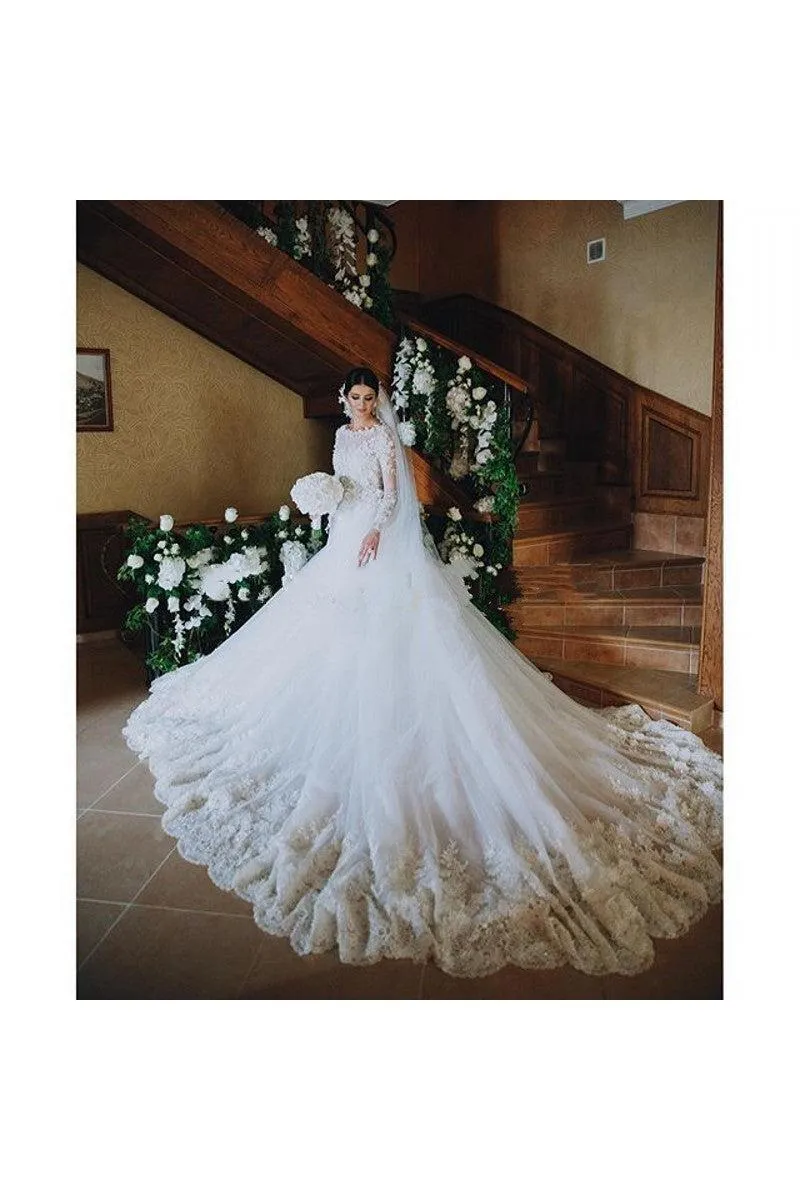Stunning Royal Wedding Dresses Vintage Long Appliques Sleeved Arabic Bridal Gowns