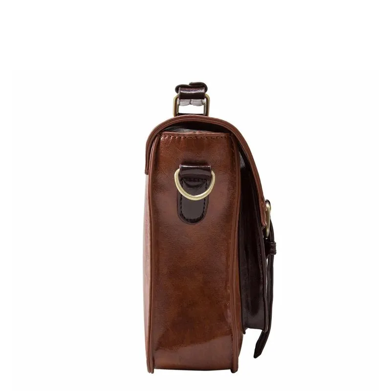Twist Lock Boutique Messenger