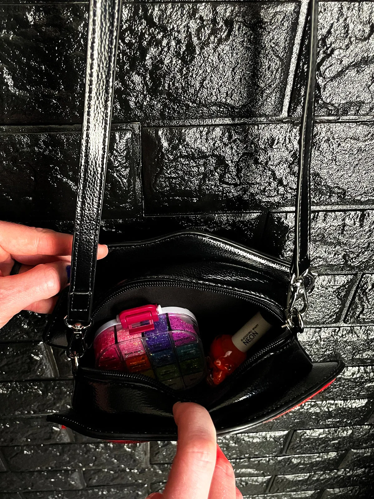 Vamp Lips Handbag Purse / Faux Leather