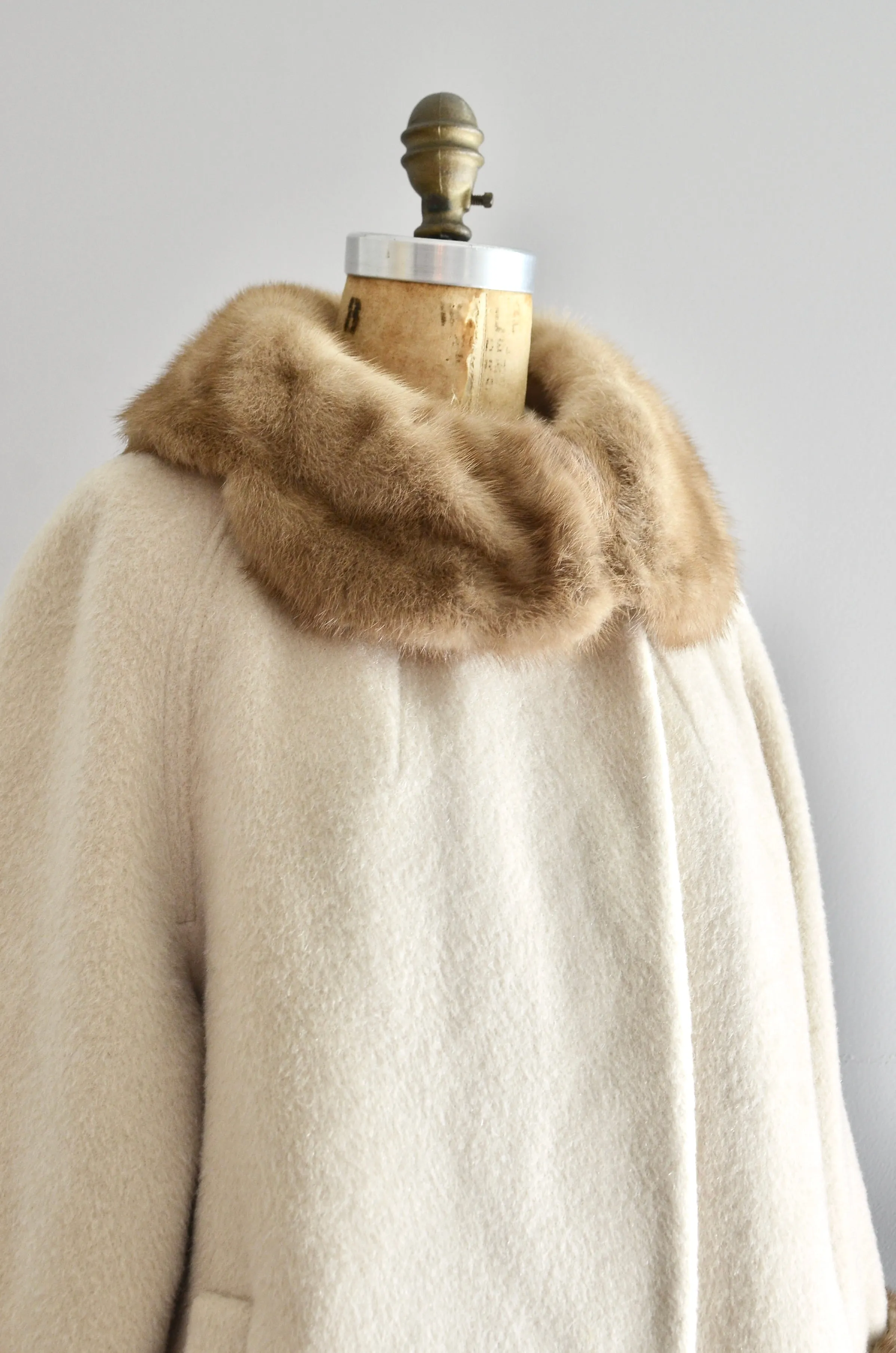 Vintage 1960s Glenbrooke Coat