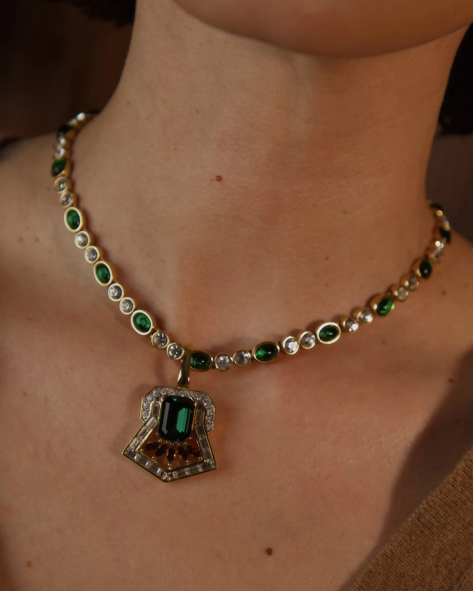 Vintage Butler Emerald Crystal Set