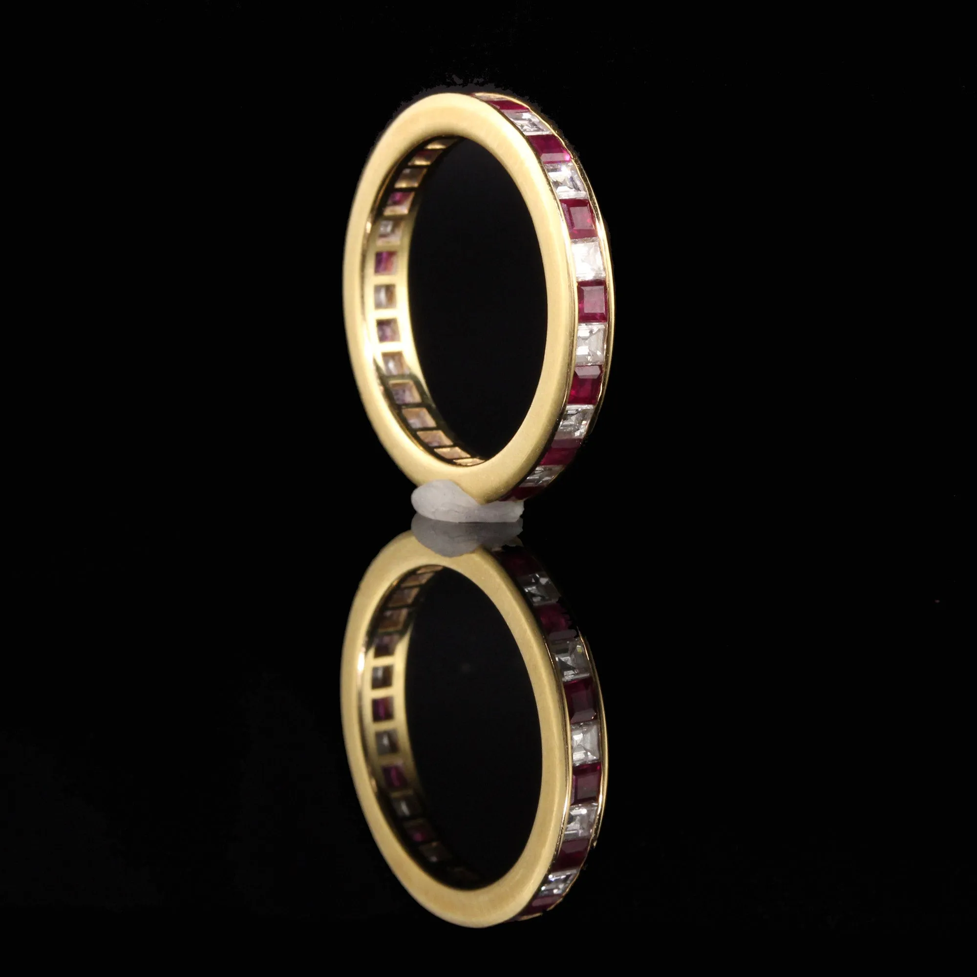 Vintage Estate 18K Yellow Gold Carre Cut Diamond and Ruby Wedding Band - Size 5.25
