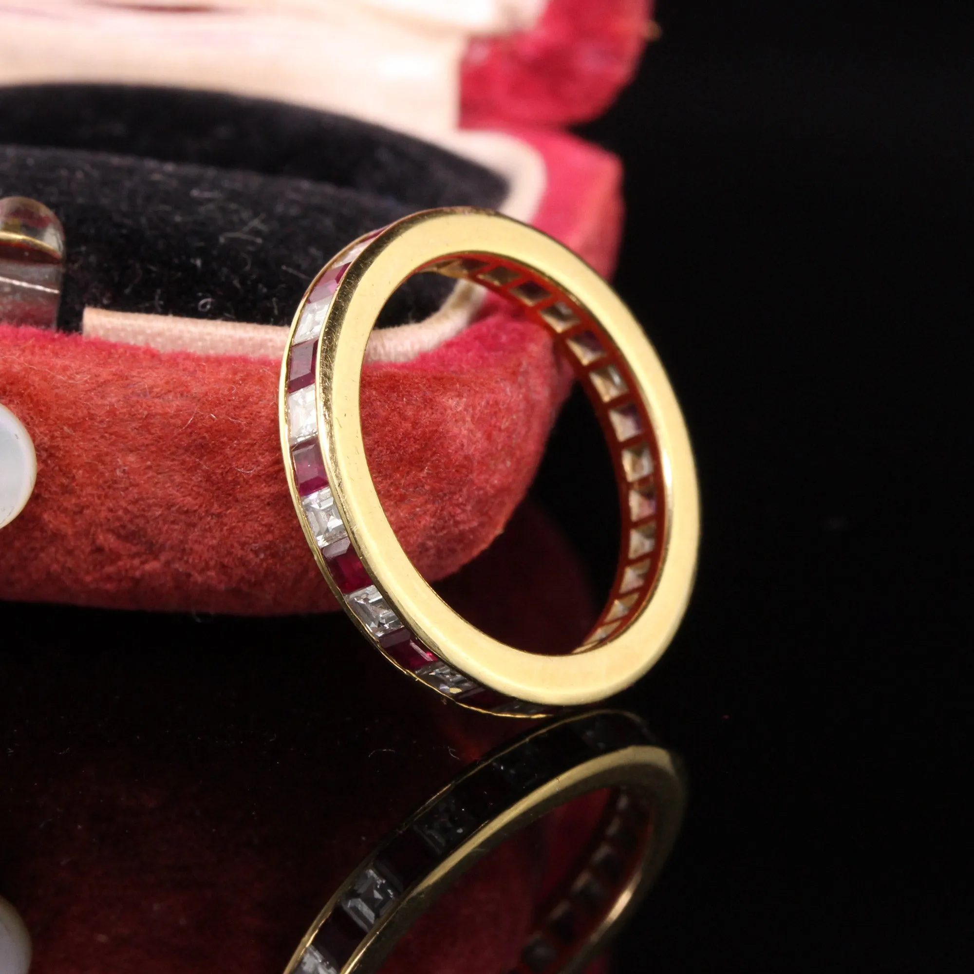 Vintage Estate 18K Yellow Gold Carre Cut Diamond and Ruby Wedding Band - Size 5.25