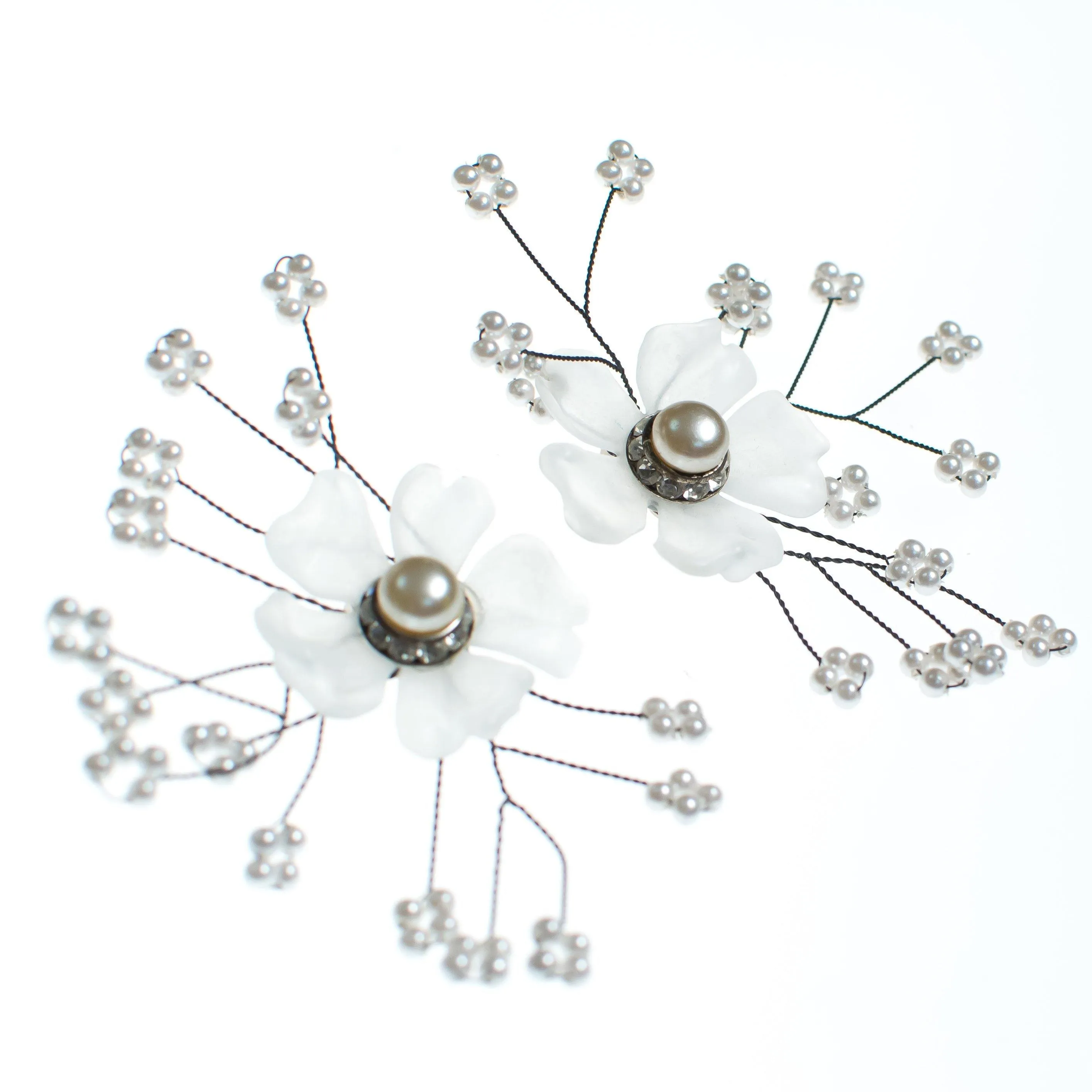 Vintage Frosted Lucite Flower Earrings