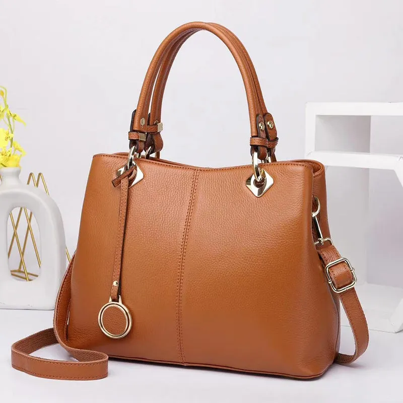 Zhilla Pendant Tote